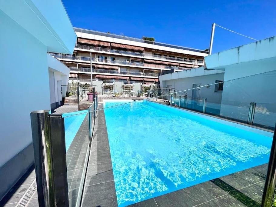 Parking + Piscine, Tout Confort, Proche Aeroport & Mer Saint-Laurent-du-Var Kültér fotó